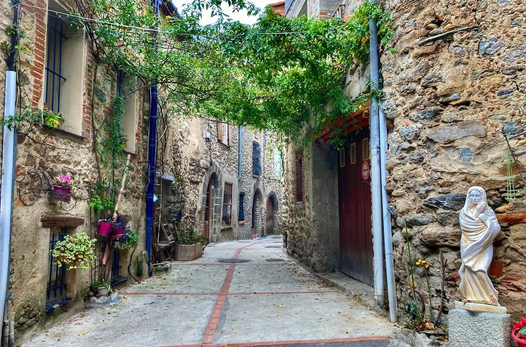 Epicurean And Cultural Treasures Of Pyrenees Orientales